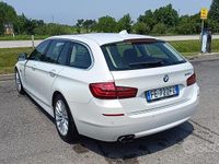 Usata BMW 525 Luxury Line 218 CV (160 kW) 2016 Bianco Station wagon