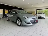 Usata Opel Astra 110 CV (80 kW) 2013 Grigio Station wagon