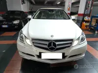 Usata Mercedes E250 Avantgarde 204 CV (150 kW) 2010 Bianco Cabrio