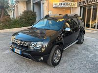 Usata Dacia Duster Lauréate 110 CV (80 kW) 2017 Grigio SUV