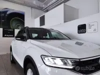 Usata VW T-Roc Life 150 CV (110 kW) 2023 Bianco SUV