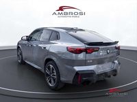 Nuova BMW M3 M Sport 300 CV (220 kW) 2025 Skyscraper grey metallic SUV