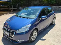 Usata Peugeot 208 Active 82 CV (60 kW) 2012 Blu Utilitaria