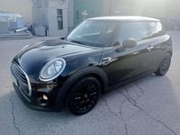 Usata Mini ONE 75 CV (55 kW) 2018 Nero Utilitaria