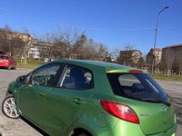 Usata Mazda 2 86 CV (63 kW) 2009 Verde Berlina