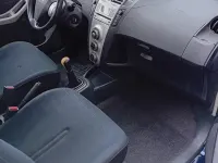 Usata Toyota Yaris 100 CV (73 kW) 2006 Bluazzurro Utilitaria