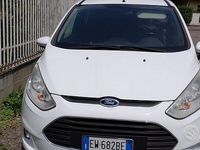Usado Ford B-MAX 95 CV (69 kW) 2014 Blanco Monovolumen