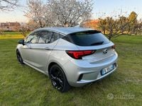Usata Opel Astra Dynamic 160 CV (117 kW) 2017 Grigio Berlina