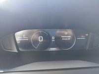 Usata Peugeot e-2008 Allure 100 kW (136 CV) 2024 Grigio SUV