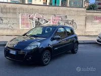 Usata Renault Clio II Dynamique 75 CV (55 kW) 2011 Nero Berlina