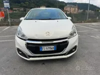 Usata Peugeot 208 75 CV (55 kW) 2017 Bianco Utilitaria
