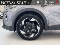 Usata Renault Captur Techno 91 CV (66 kW) 2025 Grigio cassiopea SUV