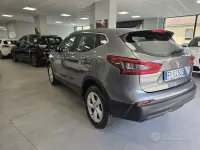 Usata Nissan Qashqai Acenta 116 CV (85 kW) 2019 Grigio SUV