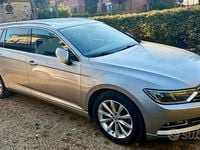 Usata VW Passat 150 CV (110 kW) 2015 Grigio Station wagon