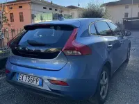 Usata Volvo V40 Momentum 150 CV (110 kW) 2015 Berlina