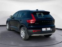Usata Volvo XC40 Momentum 156 CV (114 kW) 2018 Nero SUV