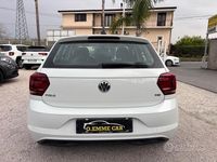 Usata VW Polo Comfortline 90 CV (66 kW) 2018 Bianco Utilitaria