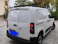 Begagnad Opel Combo 102 HK (75 kW) 2019 Vit Minibuss