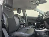 Usata Jeep Compass 120 CV (88 kW) 2017 Nero SUV
