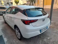 Usata Opel Astra GS Line 122 CV (89 kW) 2020 Bianco Berlina