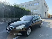 Usata Opel Insignia Cosmo 160 CV (117 kW) 2011 Nero Station wagon