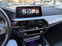 Begagnad BMW 518 Luxury Line 136 HK (100 kW) 2020 Svart Sedan