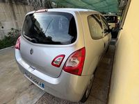 Usata Renault Twingo 75 CV (55 kW) 2013 Argento Utilitaria