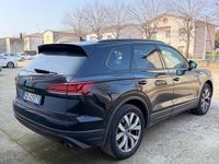 Usata VW Touareg Elegance 231 CV (169 kW) 2021 Nero SUV