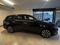 Usata Fiat Tipo Easy 120 CV (88 kW) 2018 Nero Station wagon