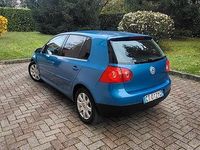 Usata VW Golf V 2005 Blu Utilitaria