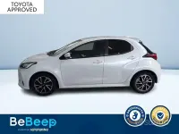 Usata Toyota Yaris Trend 72 CV (52 kW) 2021 Bianco pastello Utilitaria