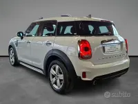 Usata Mini Countryman Business 116 CV (85 kW) 2020 Bianco SUV