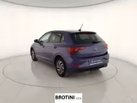 Usata VW Polo Life 95 CV (69 kW) 2022 Blu/azzurro Utilitaria