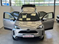 Usata Toyota Yaris Cross 92 CV (67 kW) 2025 Grigio SUV