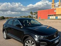 Usata VW T-Roc Advance 116 CV (85 kW) 2020 Nero SUV