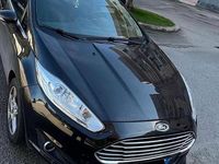 Usata Ford Fiesta Titanium 92 CV (67 kW) 2015 Nero Utilitaria