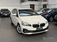 Usata BMW 218 Active Tourer Advantage 140 CV (102 kW) 2020 Bianco Monovolume