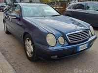Usata Mercedes CLK200 192 CV (141 kW) 2000 Blu Coupé