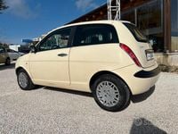 Usata Lancia Ypsilon 80 CV (58 kW) 2006 Beige Utilitaria