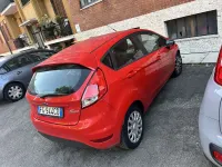 Usata Ford Fiesta Business Edition 95 CV (69 kW) 2016 Rosso Utilitaria