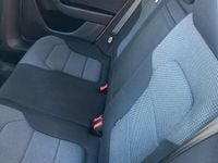 Usata VW Passat 101 CV (74 kW) 2013 Grigio Station wagon