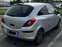 Usata Opel Corsa Club 86 CV (63 kW) 2010 Argento Utilitaria