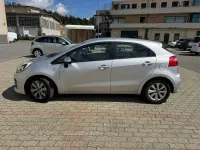 Usata Kia Rio 75 CV (55 kW) 2016 Argento Utilitaria
