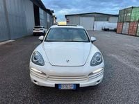 Usata Porsche Cayenne 240 CV (176 kW) 2011 Bianco SUV