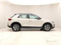 Usata VW T-Roc Style 150 CV (110 kW) 2023 Grigio SUV