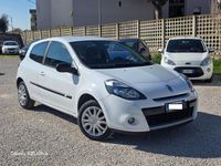 Usata Renault Clio II Luxe 74 CV (54 kW) 2010 Bianco Berlina