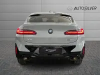 Usata BMW X4 M Sport 190 CV (139 kW) 2024 Grigio / metallizzato SUV