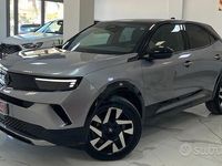 Usata Opel Mokka 131 CV (96 kW) 2025 Grigio SUV