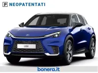 Nuova Lexus LBX 136 CV (100 kW) 2026 Blu SUV