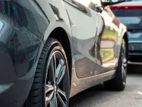 Usata BMW 118 Luxury Line 140 CV (102 kW) 2020 Grigio Berlina